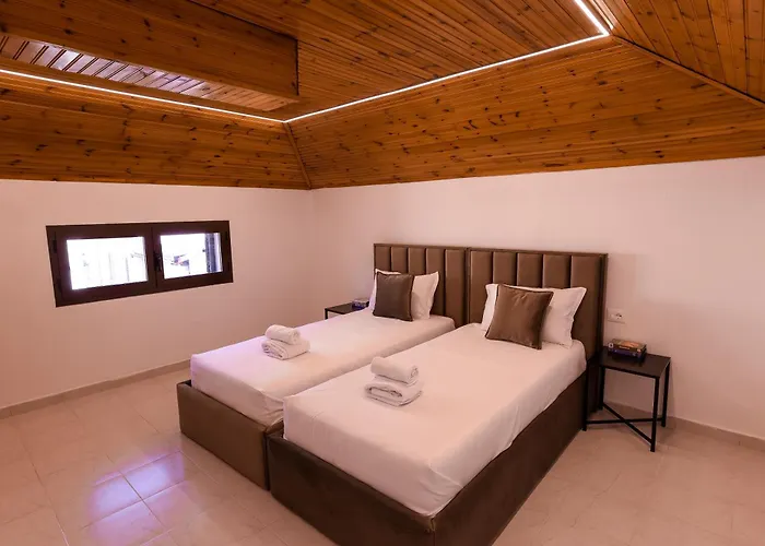 Private With Garden And Comfort - Close To Center * טיראנה