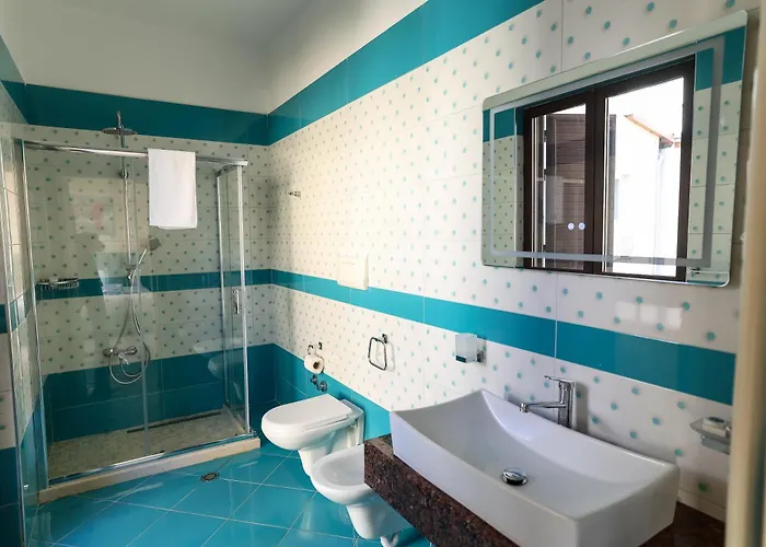Private With Garden And Comfort - Close To Center * טיראנה